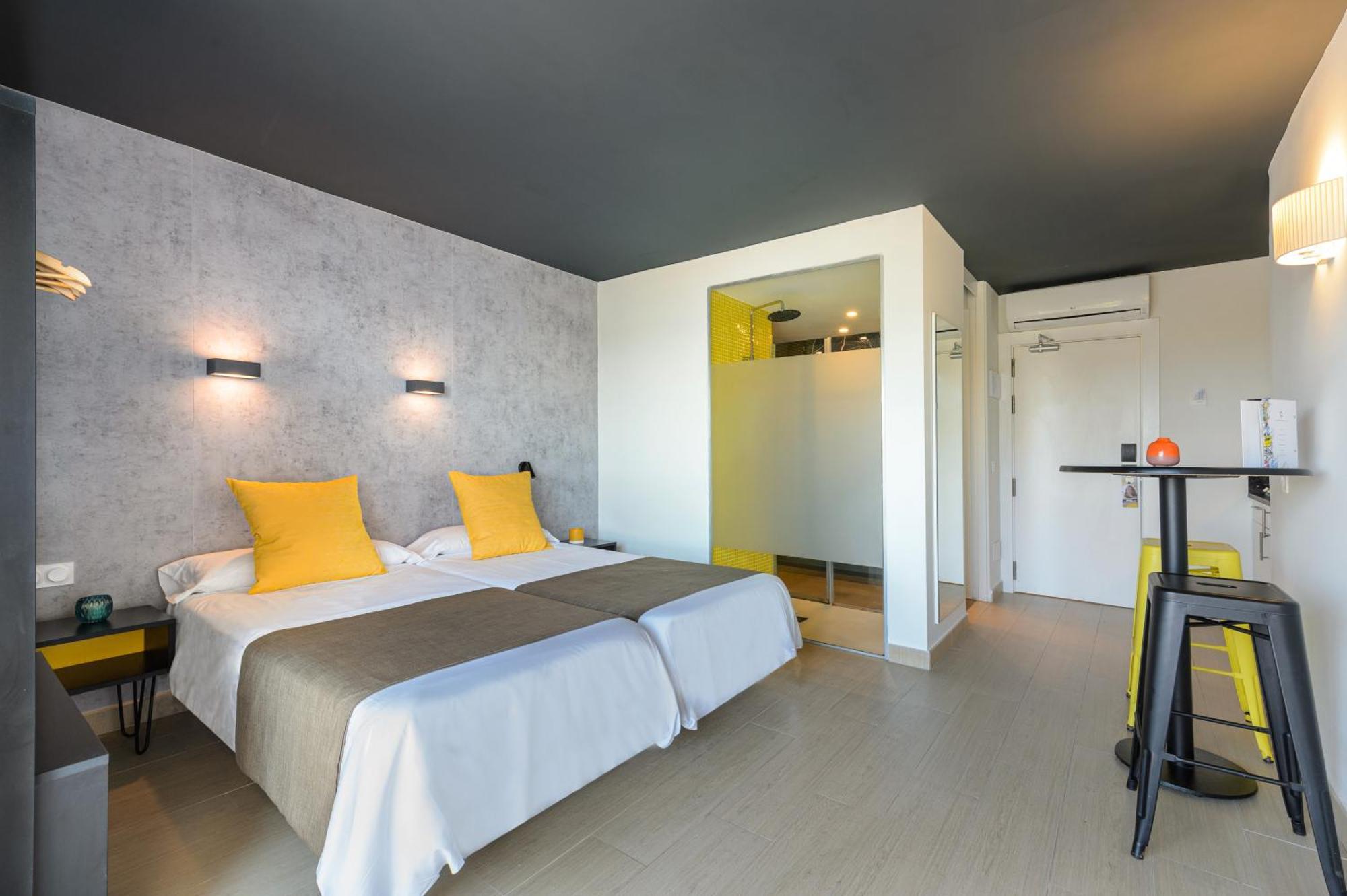 Apartamentos Vibra Jabeque Dreams Ibiza Town Exterior photo