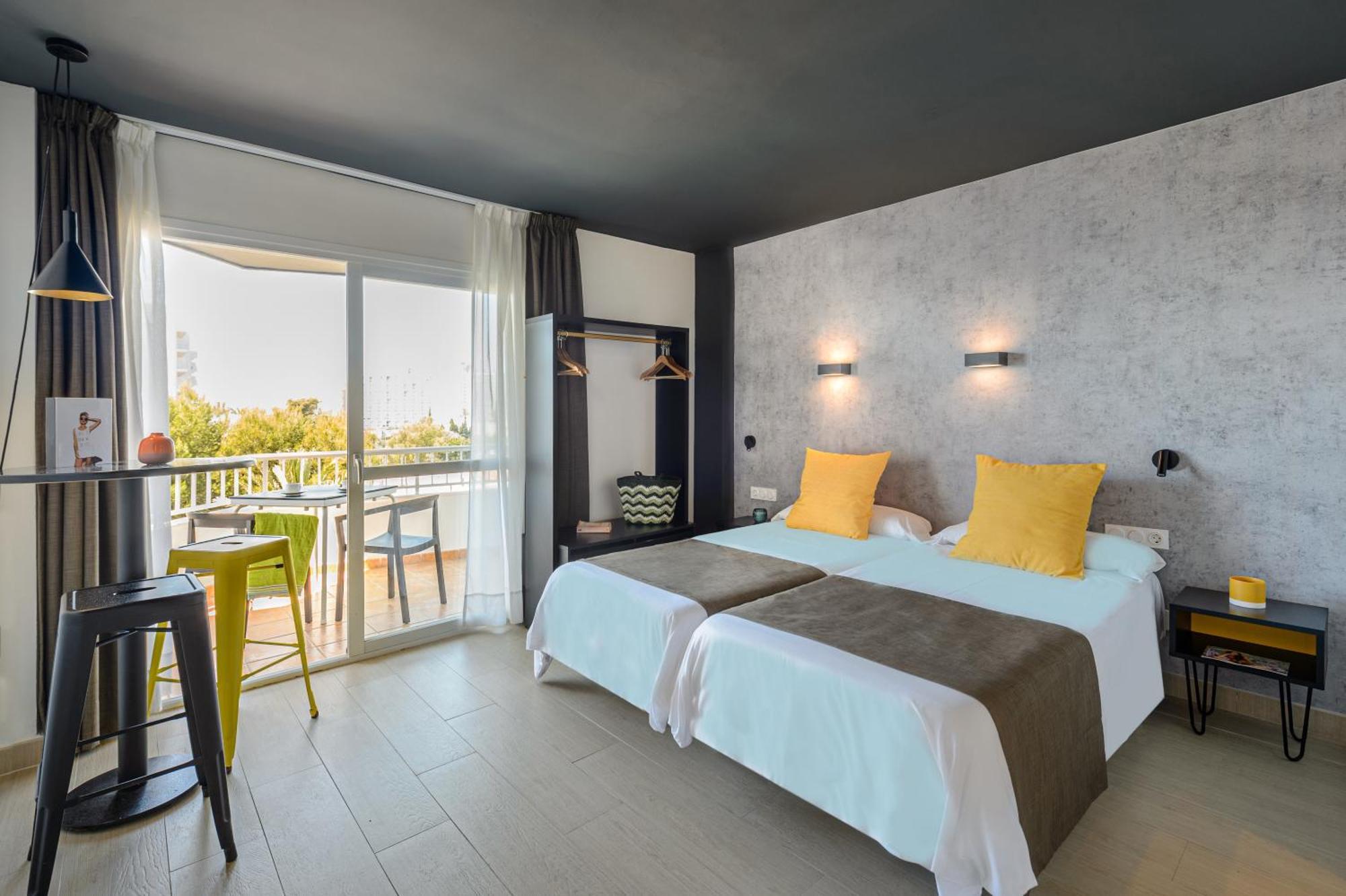 Apartamentos Vibra Jabeque Dreams Ibiza Town Exterior photo