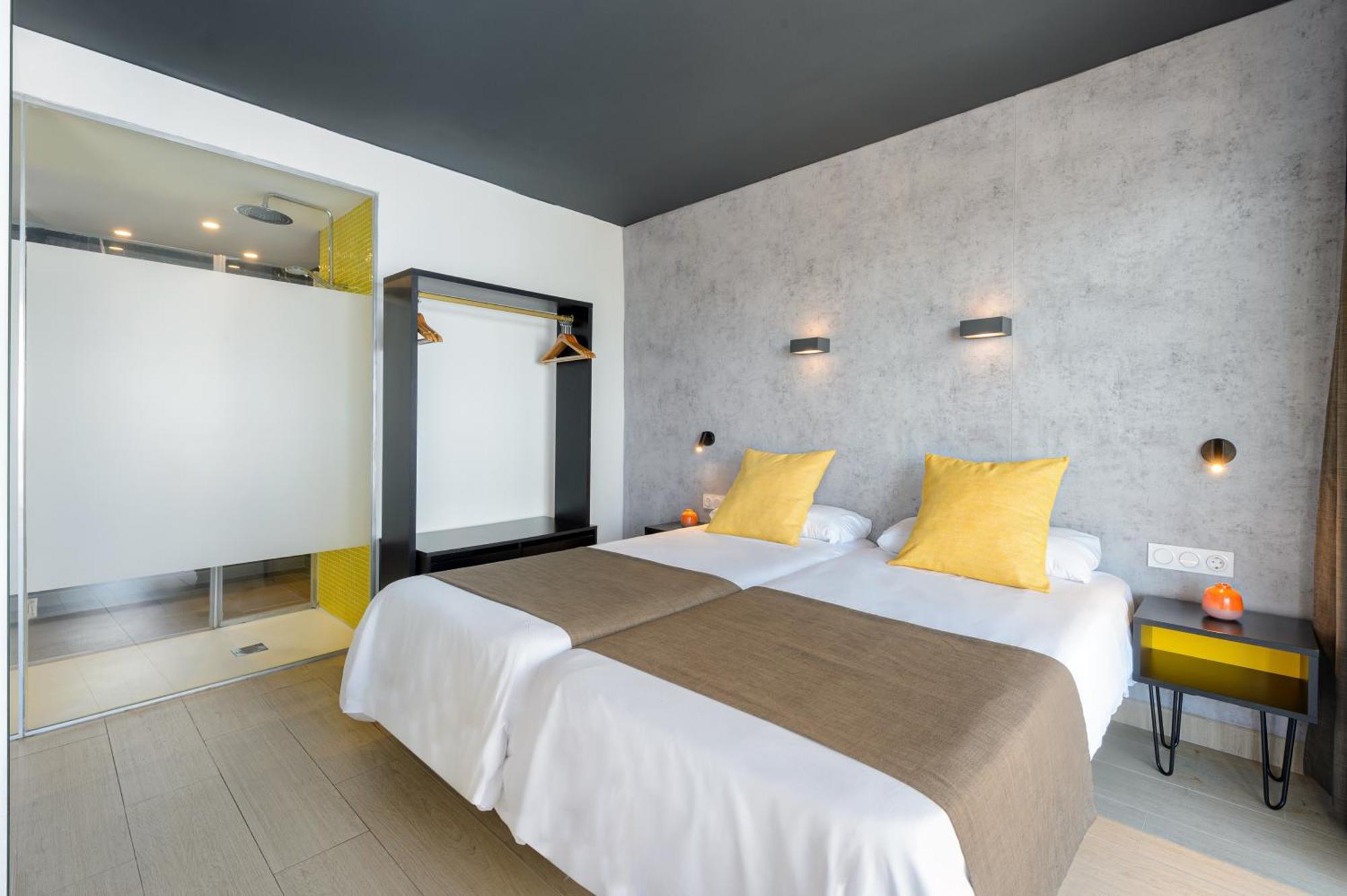 Apartamentos Vibra Jabeque Dreams Ibiza Town Exterior photo