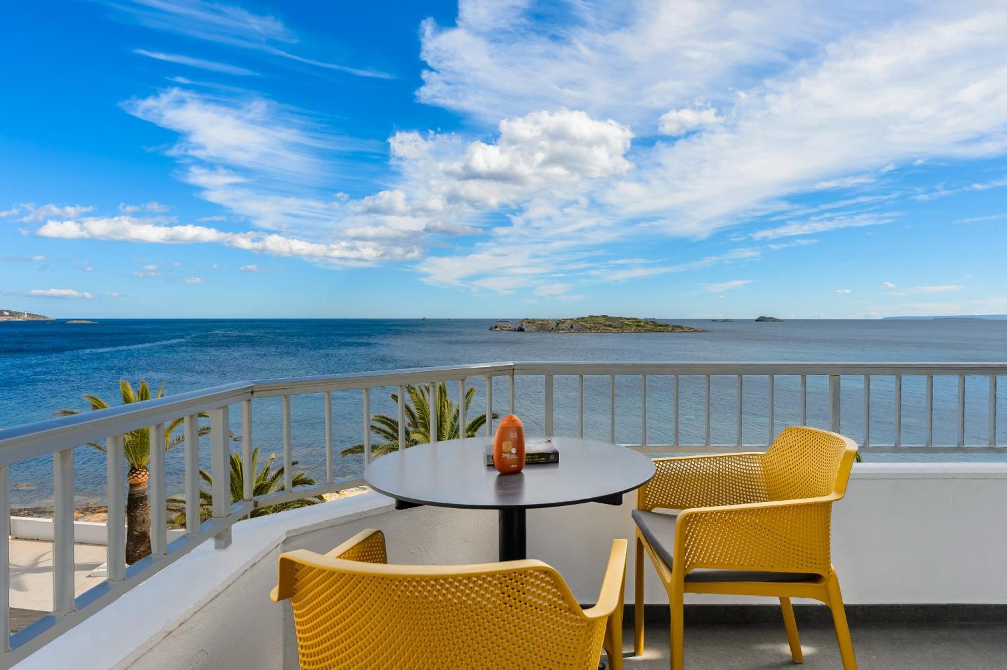 Apartamentos Vibra Jabeque Dreams Ibiza Town Exterior photo