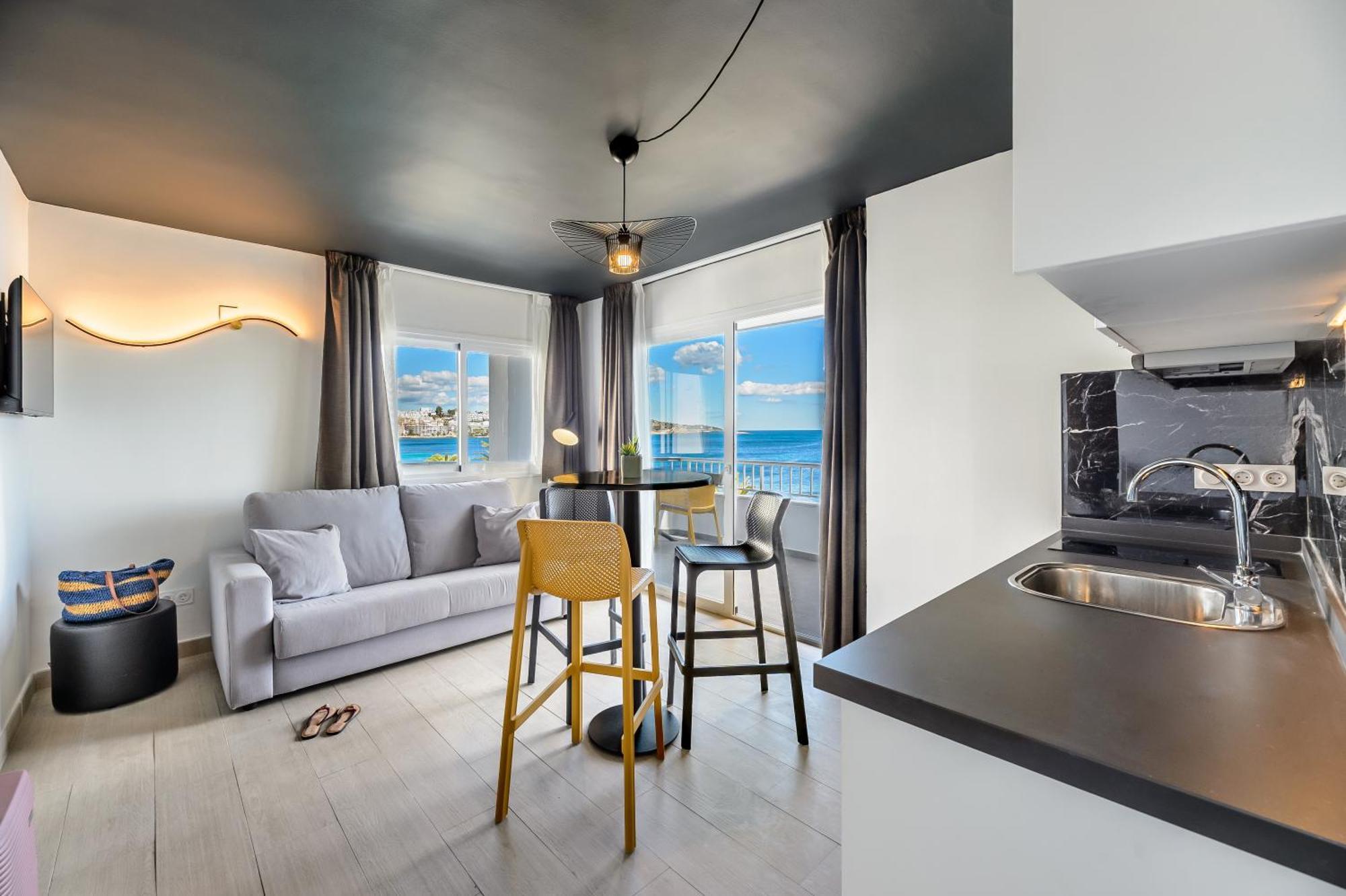 Apartamentos Vibra Jabeque Dreams Ibiza Town Exterior photo